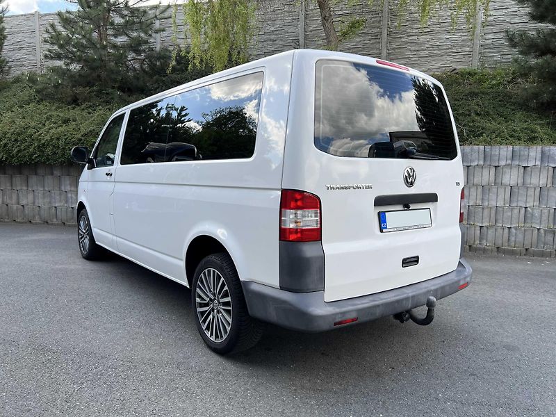 Volkswagen Transporter T5 facelift LONG 2.0 TDi 8MÍST - fotka 4 z 18
