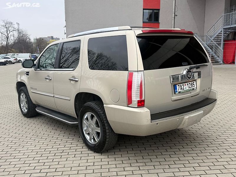 Cadillac Escalade (2007) V8 6.2i+LPG 301kw Původ ČR DPH - fotka 3 z 25
