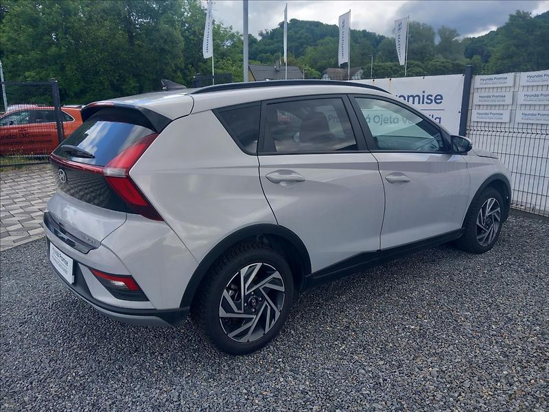 Hyundai Bayon 1,0 T-GDI SMART DCT - fotka 8 z 20