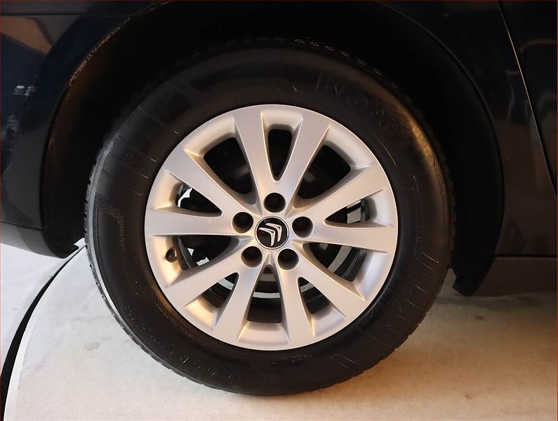 Citroën C5 (2014) 1.6 HDi, Serv.kniha, Navi - fotka 15 z 19