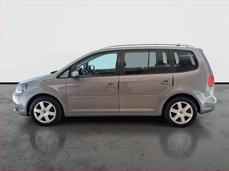 Volkswagen Touran (2011) 1.4 TSI, 7 míst, Serv.kniha - fotka 3 z 21