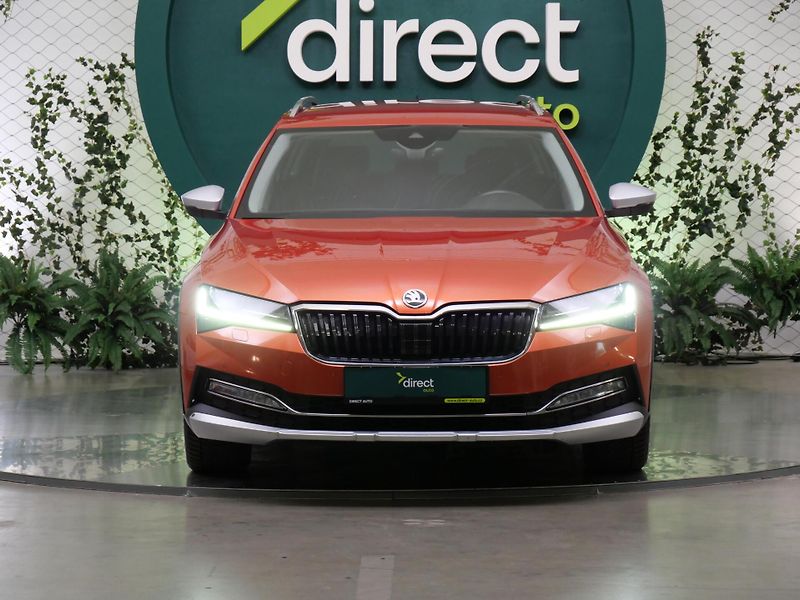 Škoda Superb - fotka 4 z 25