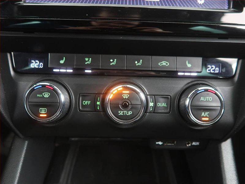 Škoda Octavia (2015) RS 2.0 TDI, Automat, Navi - fotka 18 z 23