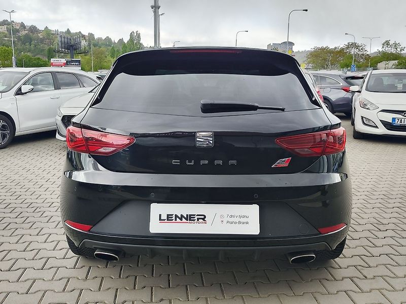 Seat Leon 2.0 TSi/221kW Cupra DSG - fotka 6 z 30