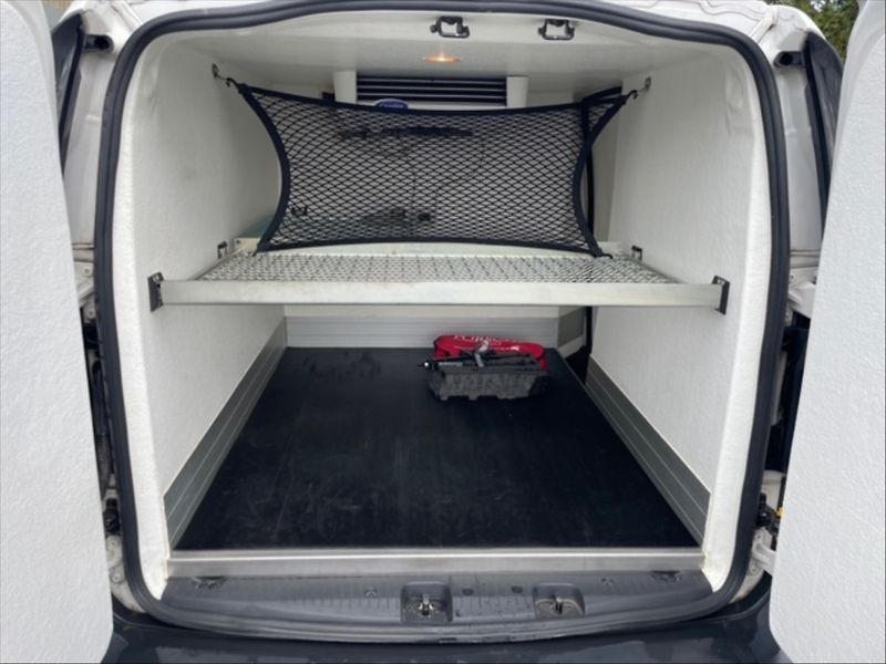 Volkswagen Caddy 2,0 TDI 90 - fotka 6 z 11