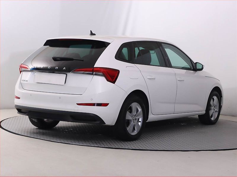 Škoda Scala (2022) Ambition 1.5 TSI, Serv.kniha - fotka 5 z 21