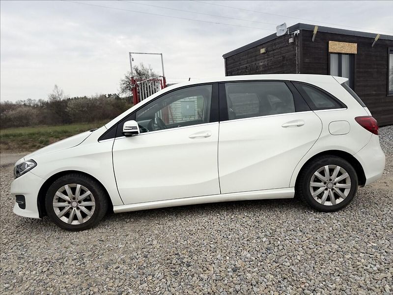 Mercedes-Benz Třídy B 180CDI NAVI AUTOMAT - fotka 8 z 29
