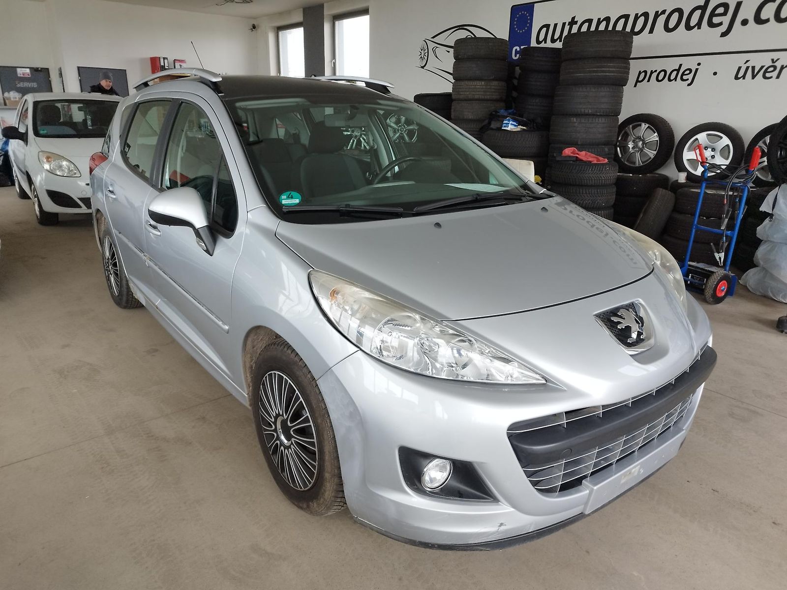 Peugeot 207 SW,1,4I,70KW,KLIMA,naj.115tkm