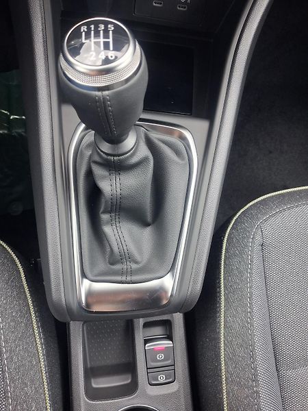 Renault Symbioz (2026) techno mild hybrid 140         - fotka 19 z 41
