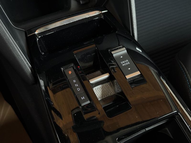 Citroën C4  S&S EAT8 Feel Pack - fotka 20 z 25