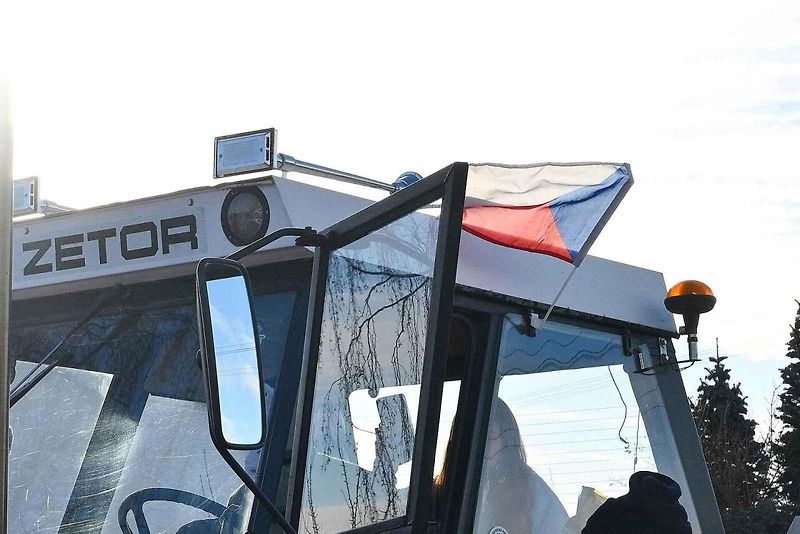 Přehlídka traktorů v Chmelišti. Foto: Richard Karban