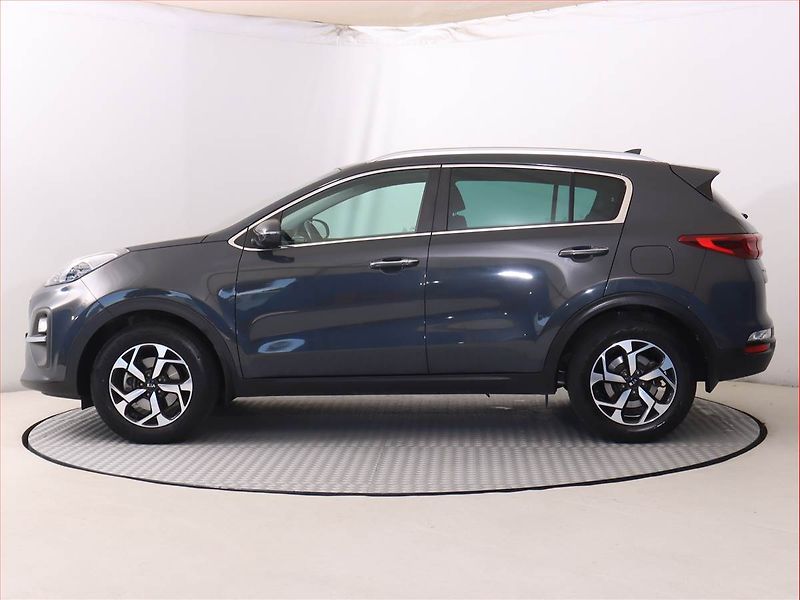Kia Sportage (2021) Gold 1.6 T-GDI - fotka 3 z 22