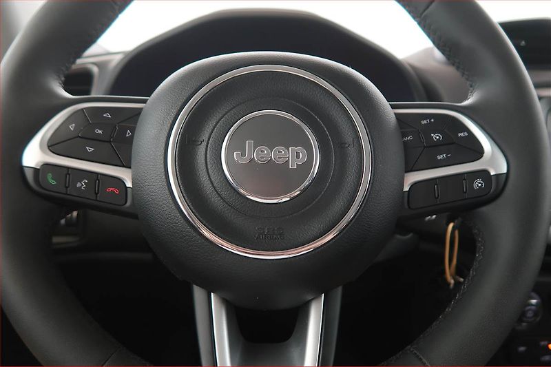 Jeep Renegade (2023) Justice 1.5 Turbo e-Hybrid - fotka 15 z 17