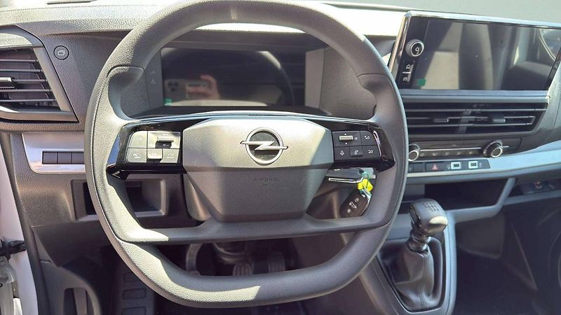 Opel Vivaro (2025) L2 (L) Panel Van 2.2 CDTi 150k - fotka 16 z 24