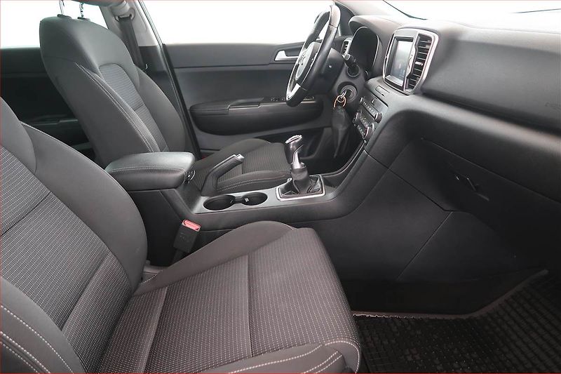 Kia Sportage (2018) 1.6 GDI, ČR,1.maj, Serv.kniha - fotka 9 z 18