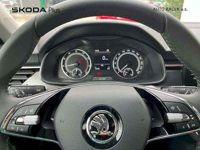 Škoda Scala (2022) 1.5 TSI 110kW Style - fotka 5 z 27