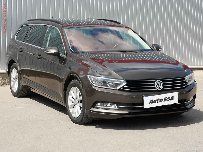 Volkswagen Passat (2016) 2.0 TDi, STK7/28 - fotografie inzerátu