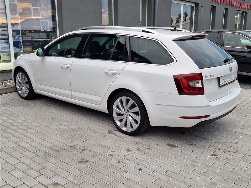 Škoda Octavia 2.0TDI 110kW DSG L&k, ČR, 1.Ma - fotka 7 z 50