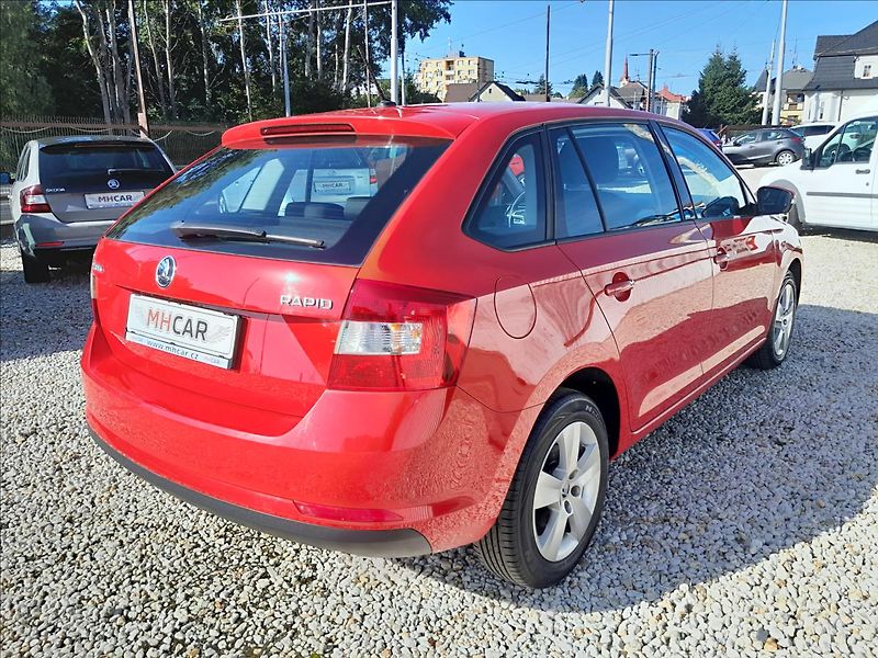 Škoda Rapid 1,2 TSI 66kW - fotka 7 z 51