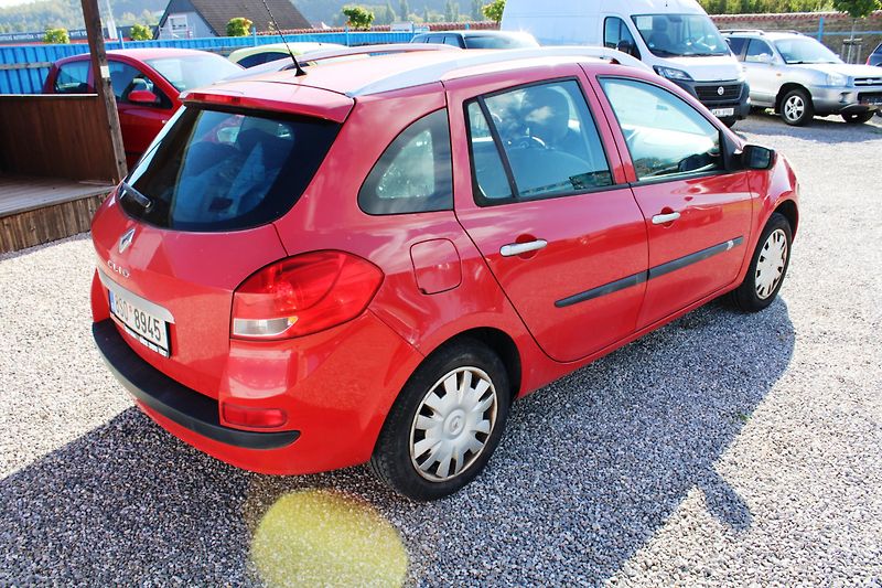 Renault Clio (2008) 1,2i KLIMA EL.OKNA TEMPOMAT - fotka 7 z 16