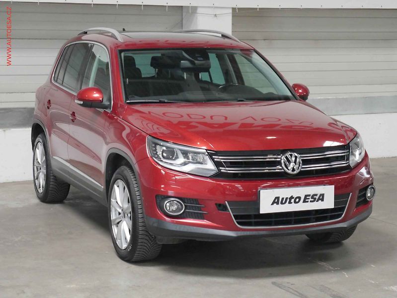Volkswagen Tiguan (2013) 2.0TDi 4x4, Xenon, park.čidla - fotografie inzerátu