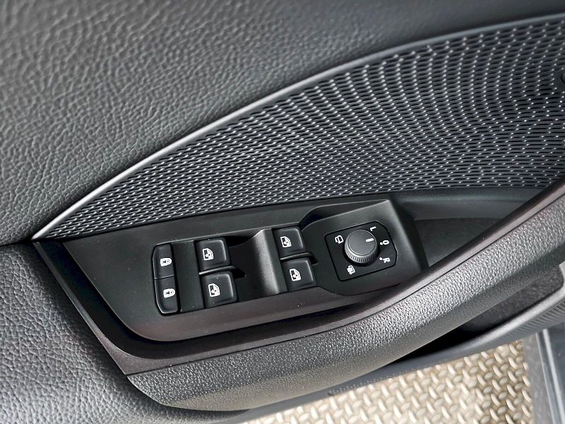 Škoda Octavia (2025) 2.0TSI 195kW DSG RS Combi - fotka 28 z 34