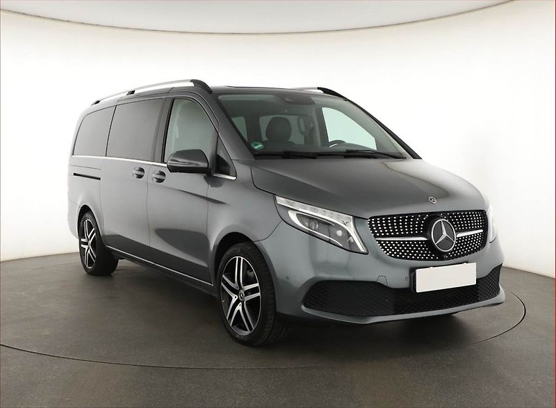 Mercedes-Benz Třídy V (2019) Avantgarde 300 d 4MATIC - fotografie inzerátu