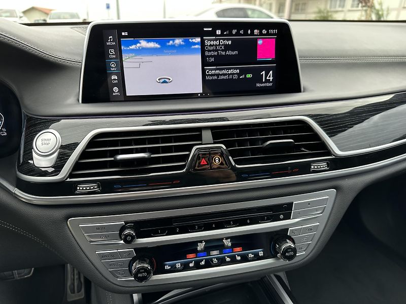 BMW Řada 7 (2019) BMW 745Le xDrive LONG aut. ser - fotka 13 z 57