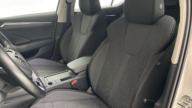 Škoda Octavia 2.0 TDI Style - fotka 15 z 26