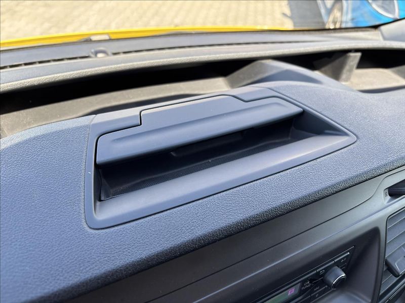 Ford Transit Custom 2,0 EcoBlue 79kW KombiVan L1 - fotka 26 z 27