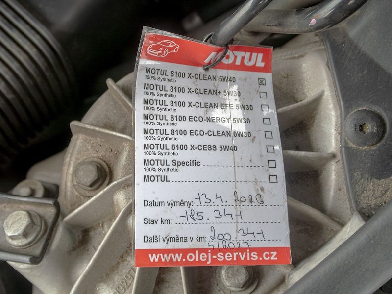 BMW Řada 5 (2012) 3.0D – NOVÉ V ČR - fotka 50 z 55