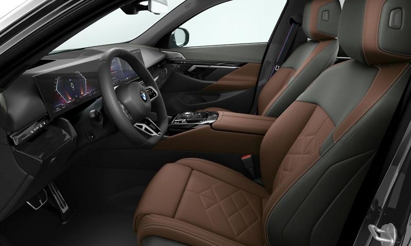 BMW Řada 5 540d xDrive Touring - fotka 4 z 4