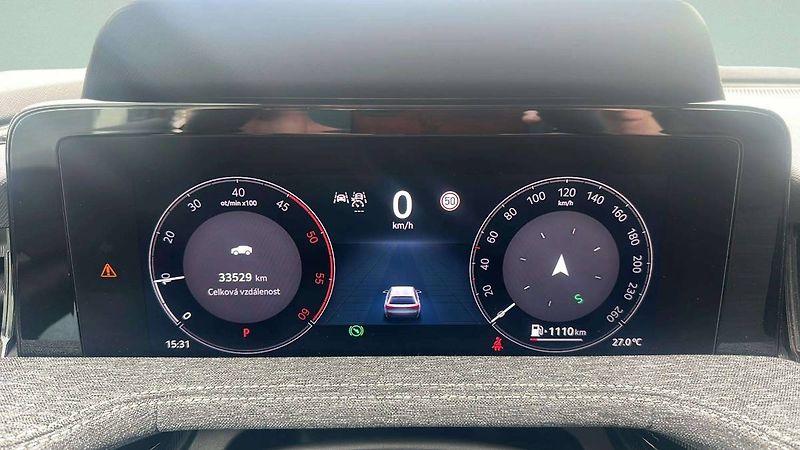 Škoda Superb Combi Selection 2,0TDI 110kW D - fotka 9 z 31