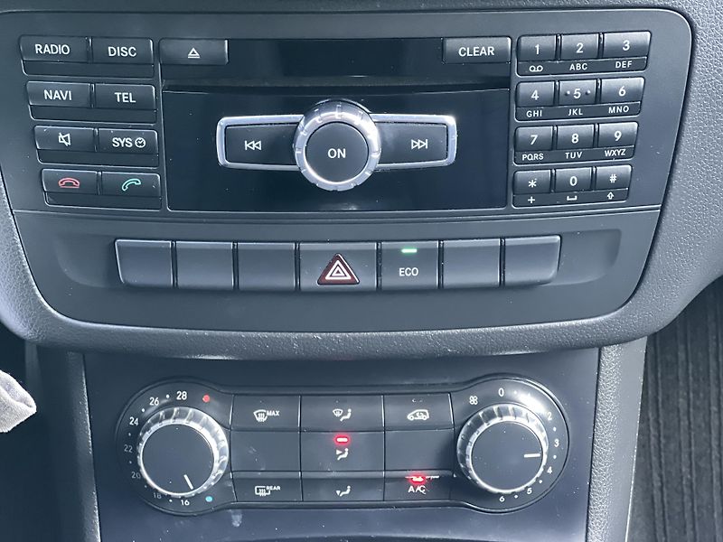 Mercedes-Benz Třídy B B180 1.6i 90kw KAMERA NAVI ALU - fotka 23 z 50