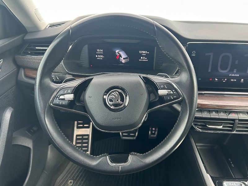 Škoda Octavia Scout 7DSG 4x4 2,0TDI - fotka 11 z 26