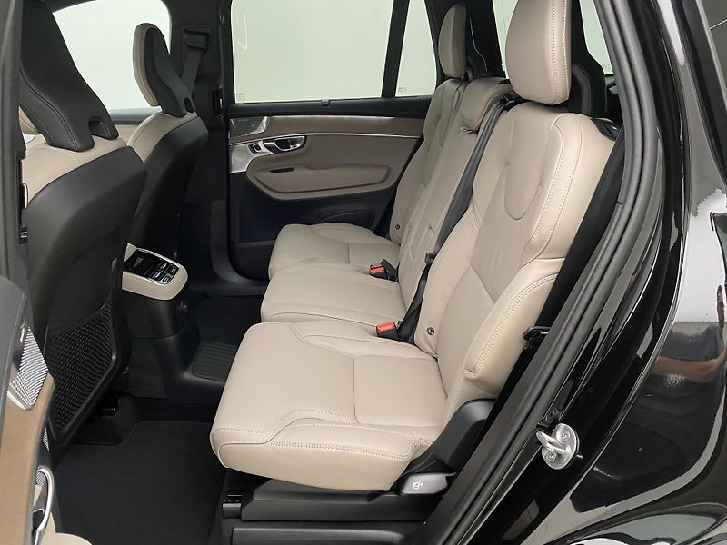 Volvo XC90 (2026) T8 AWD Plug-in BRIGHT PLUS 7m - fotka 6 z 71