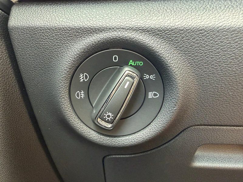 Škoda Scala (2025) 1.0TSI 85kW DSG Top Selection - fotka 11 z 35