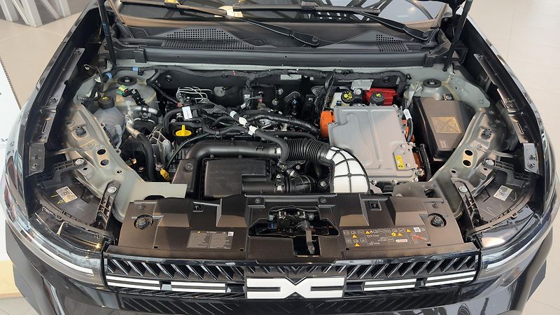 Dacia Bigster (2026) Expression Hybrid 155 - fotka 19 z 20
