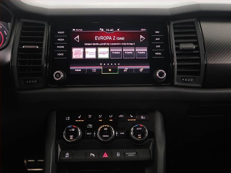 Škoda Kodiaq (2021) Sportline 1.5 TSI - fotka 12 z 22