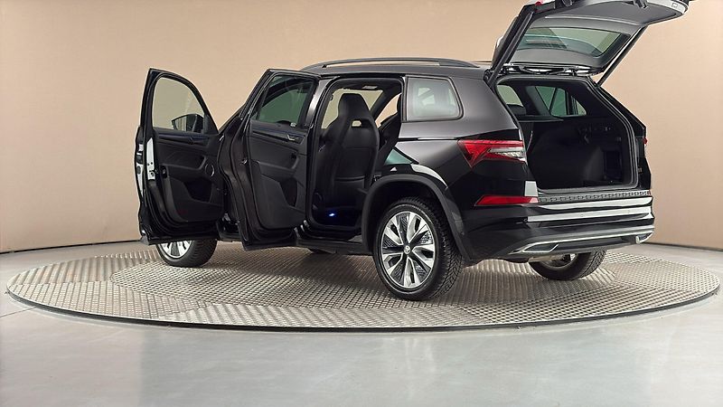 Škoda Kodiaq 2.0 TDI DSG Sportline - fotka 7 z 35