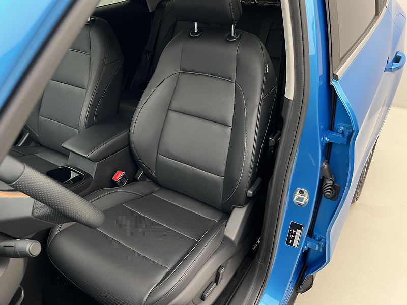 MG ZS 1.5 EXCLUSIVE HYBRID+ AUT CZ  - fotka 16 z 40