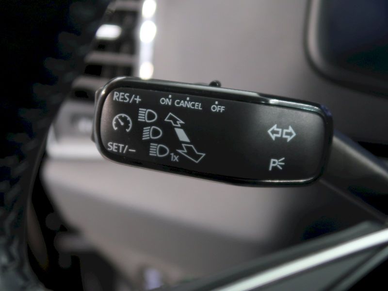 Škoda Karoq (2020) STYLE 1.5TSI 110KW DSG NAVI TA - fotka 32 z 37