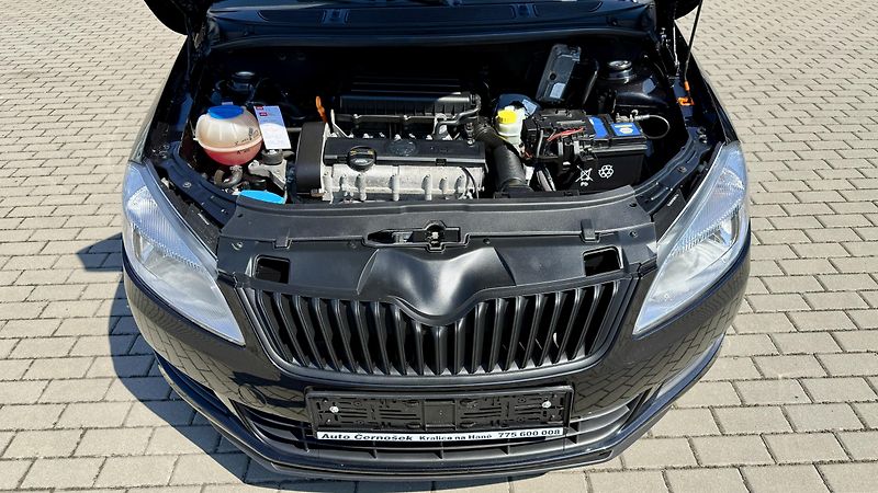 Škoda Fabia 1.4 16V*63kW*103TKM*SERVIS*1M* - fotka 17 z 26