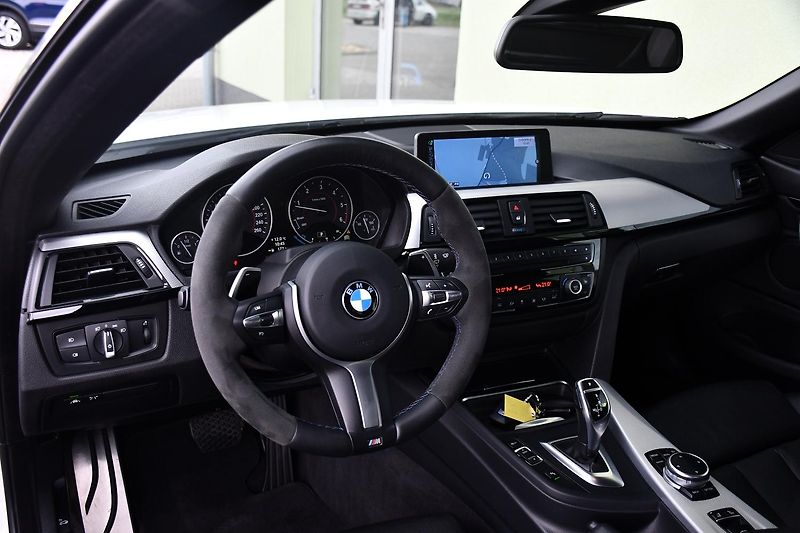 BMW Řada 4 420d M-SPORT SERV.KNÍŽKA PDC - fotka 19 z 46