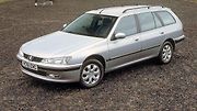 Peugeot 406.