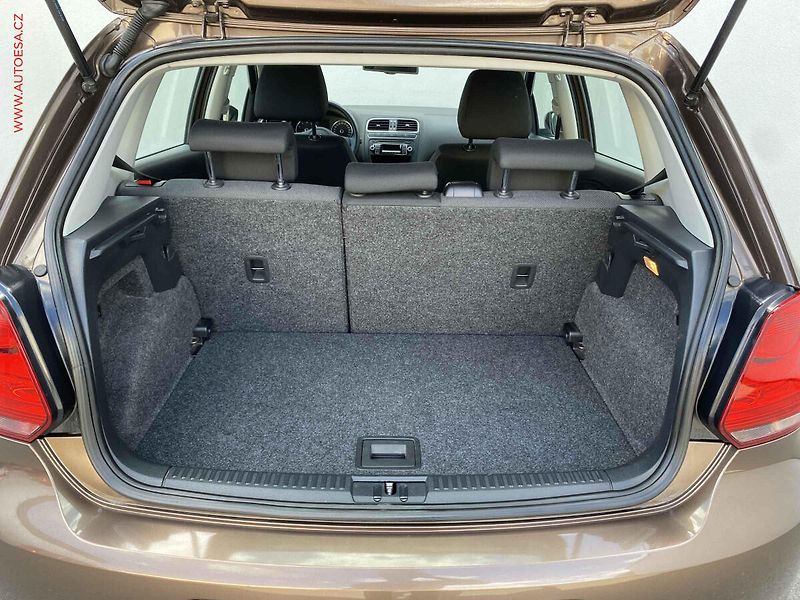 Volkswagen Polo (2012) 1.2 TSi, Comfortline, +kola - fotka 7 z 17