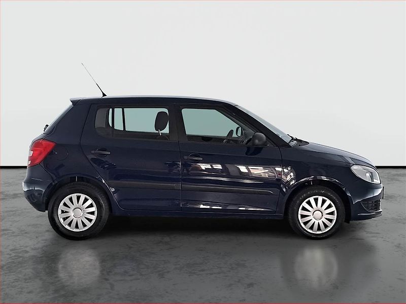 Škoda Fabia (2011) Ambition 1.2, nová STK - fotka 6 z 13