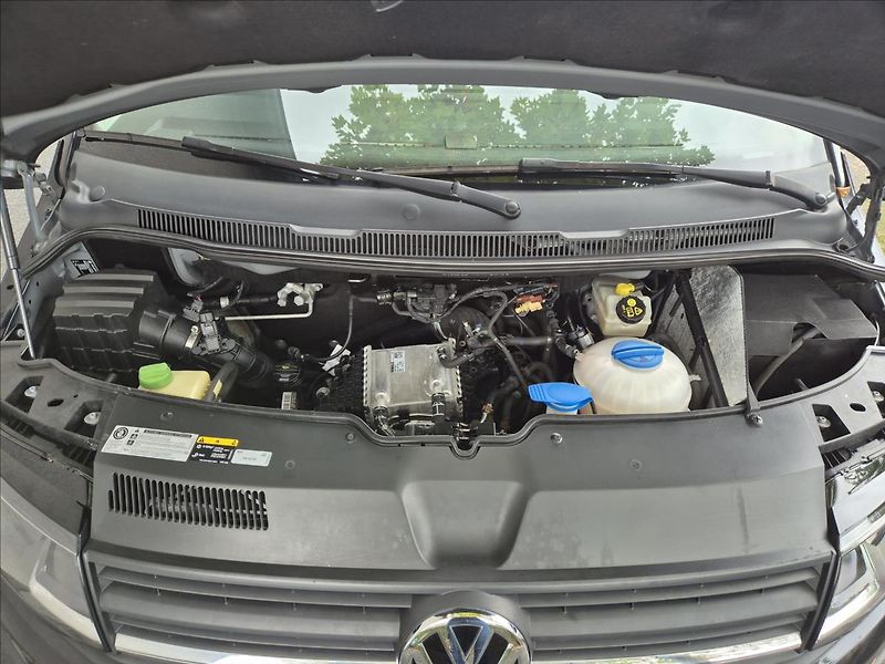 Volkswagen Multivan 2,0 TDI 7 Míst Tempomat DPH!! - fotka 29 z 31