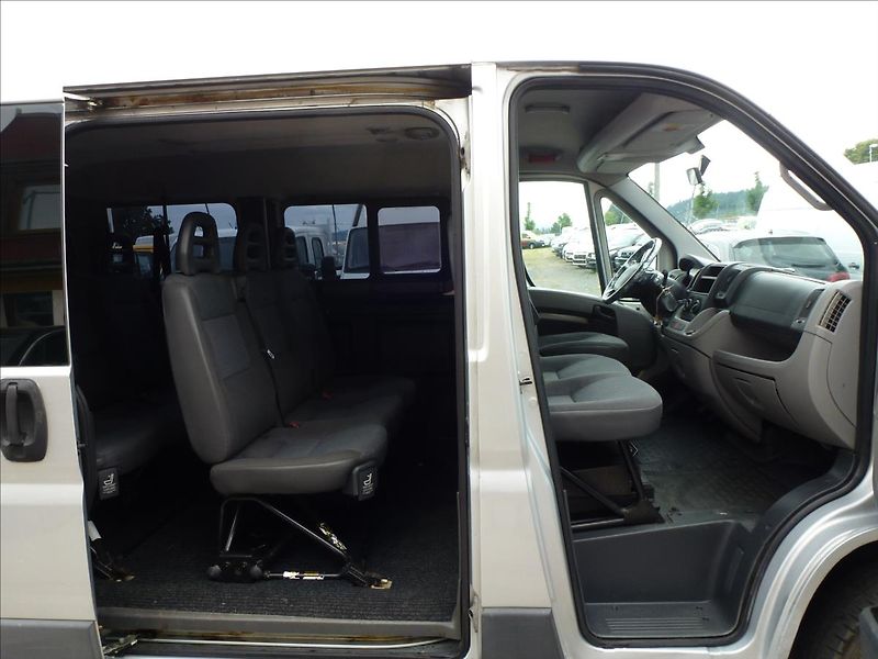 Citroën Jumper 2,2 HDI 6 rychlostí, Klimatiza - fotka 22 z 45
