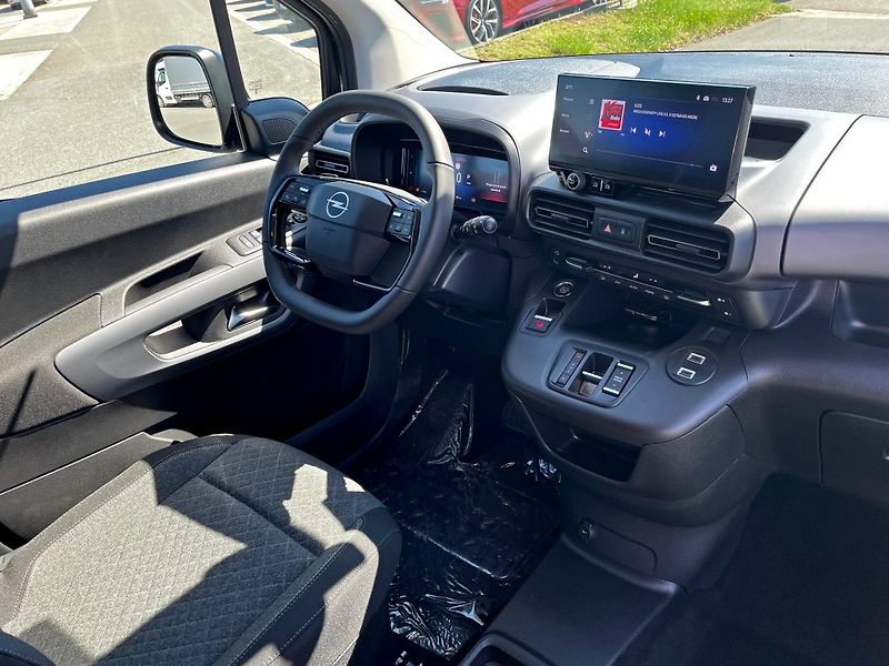 Opel Combo (2026) 1.5 CDTi 131K Elegance+ L2 AT8 - fotka 14 z 19